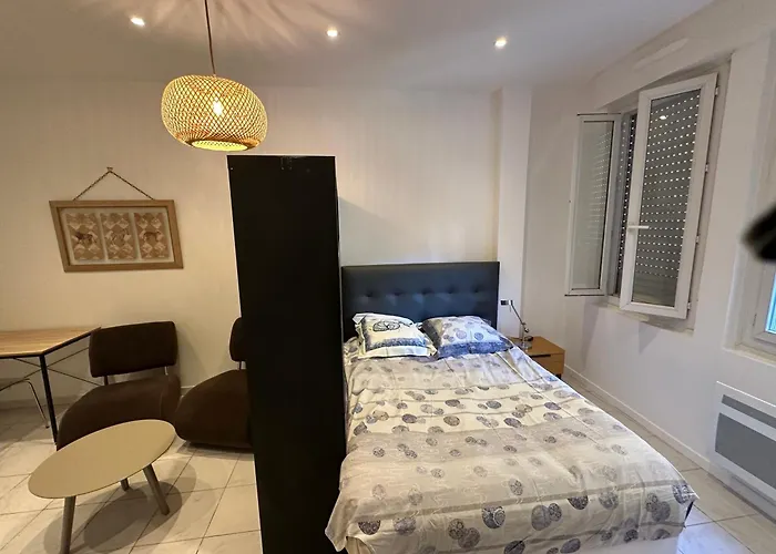Studio Refait A Neuf Centre De Nice