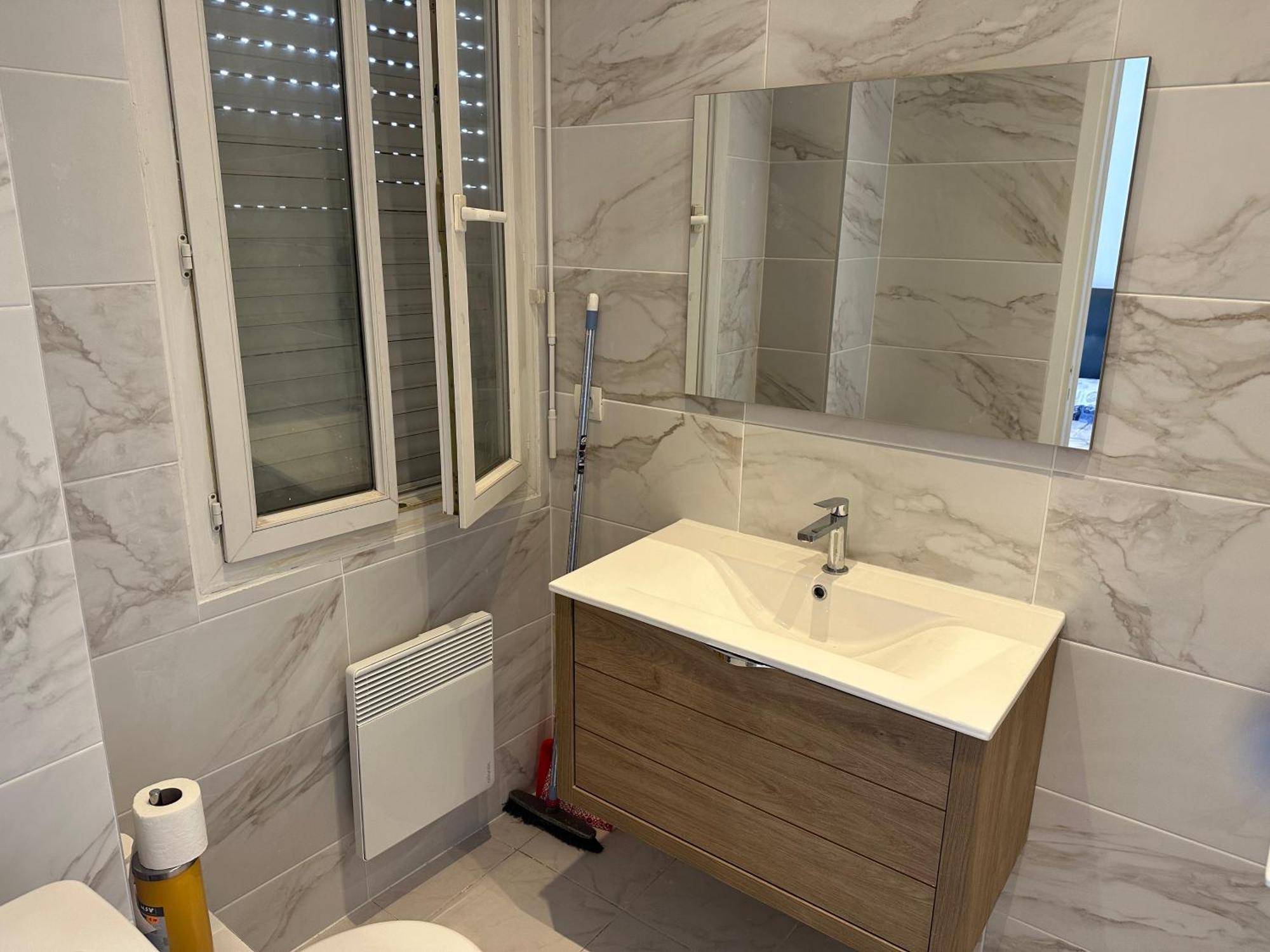 Appartement Refait A Neuf Centre De *